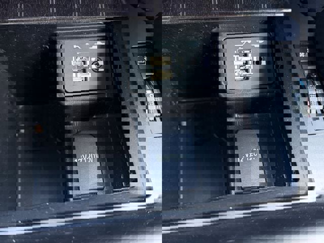 Used 2023 Lexus GX 460 Premium w/ Premium Plus Package image 21