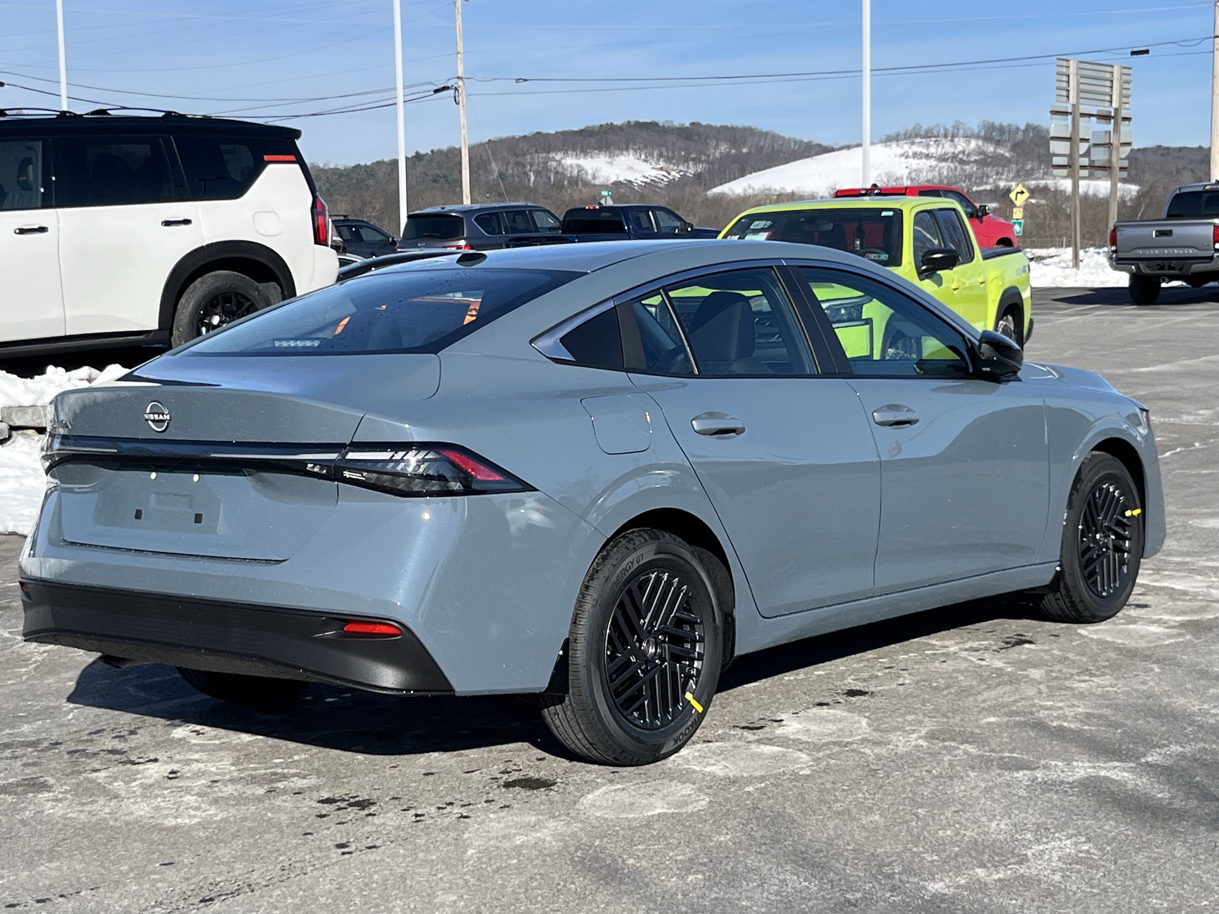 New 2026 Nissan Sentra SV w/ SV Convenience Package image 3