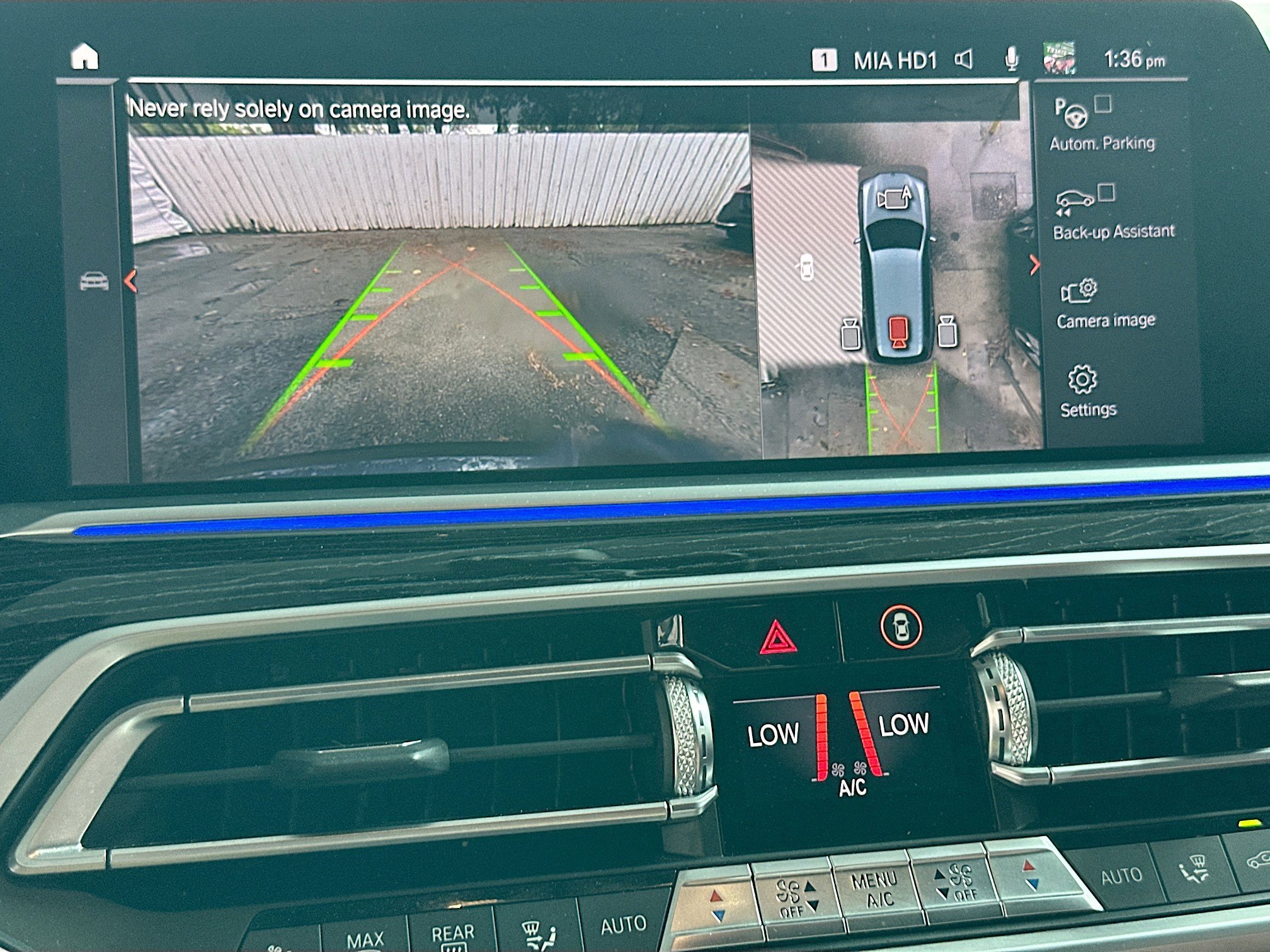 Used 2020 BMW X7 M50i w/ Dynamic Handling Package image 14