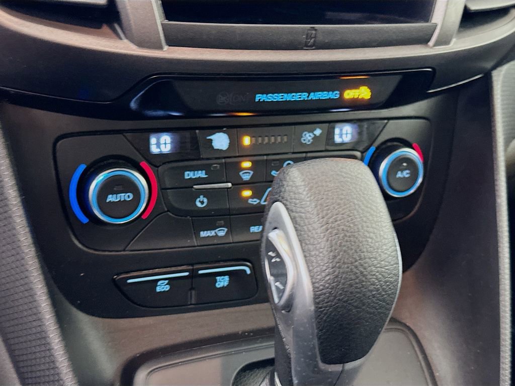 Used 2019 Ford Transit Connect XLT FWD image 21