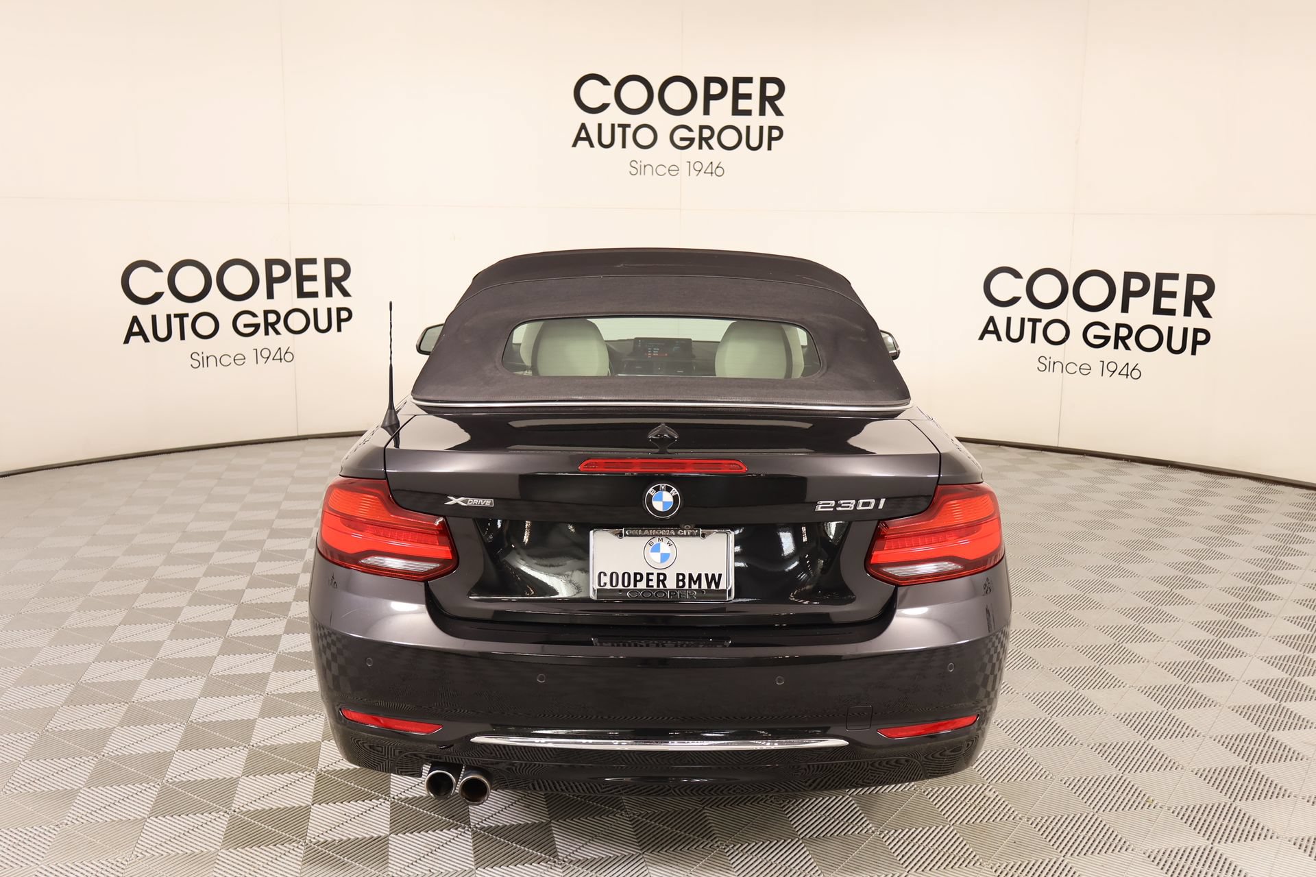 Used 2020 BMW 230i xDrive Convertible w/ Convenience Package AWD/4WD image 21