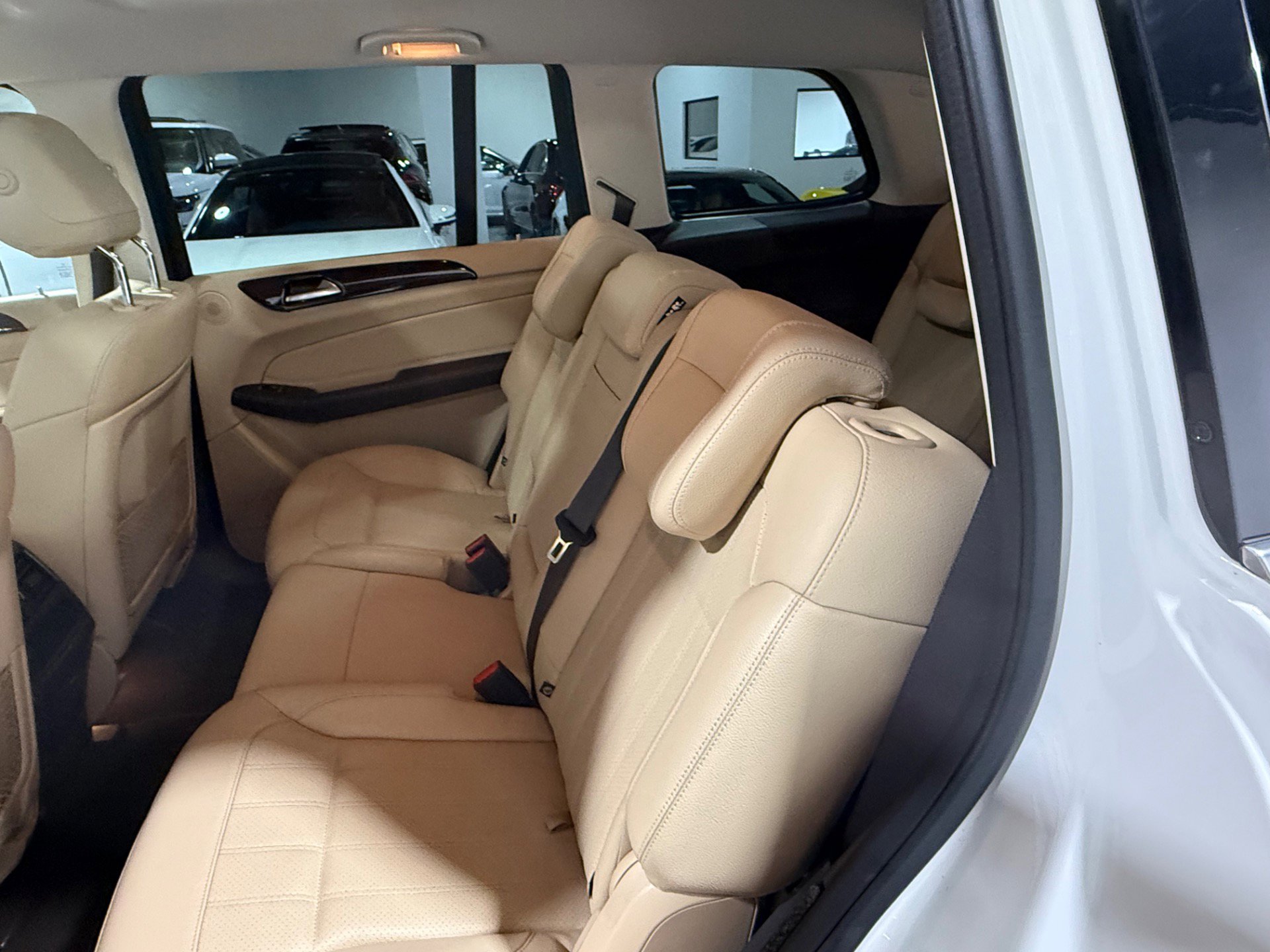 Used 2019 Mercedes-Benz GLS 450 4MATIC w/ Premium 1 Package image 45