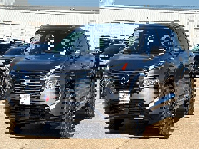 New 2026 Nissan Rogue Platinum w/ Tech Package image 4