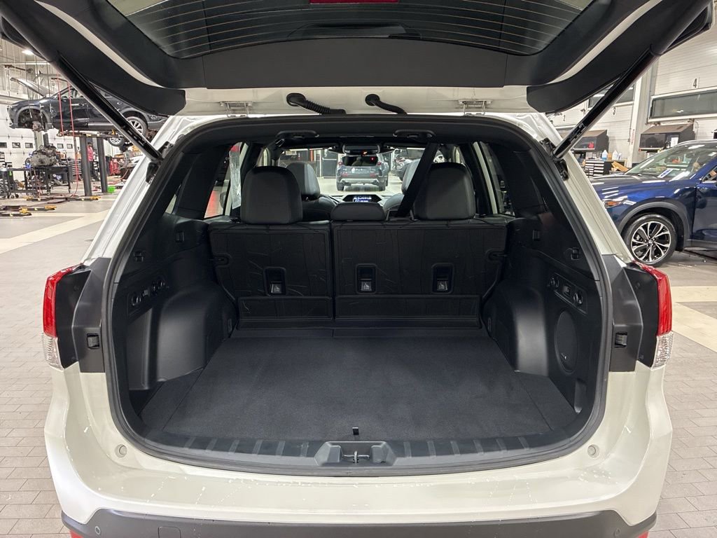 Used 2025 Subaru Forester Wilderness image 18