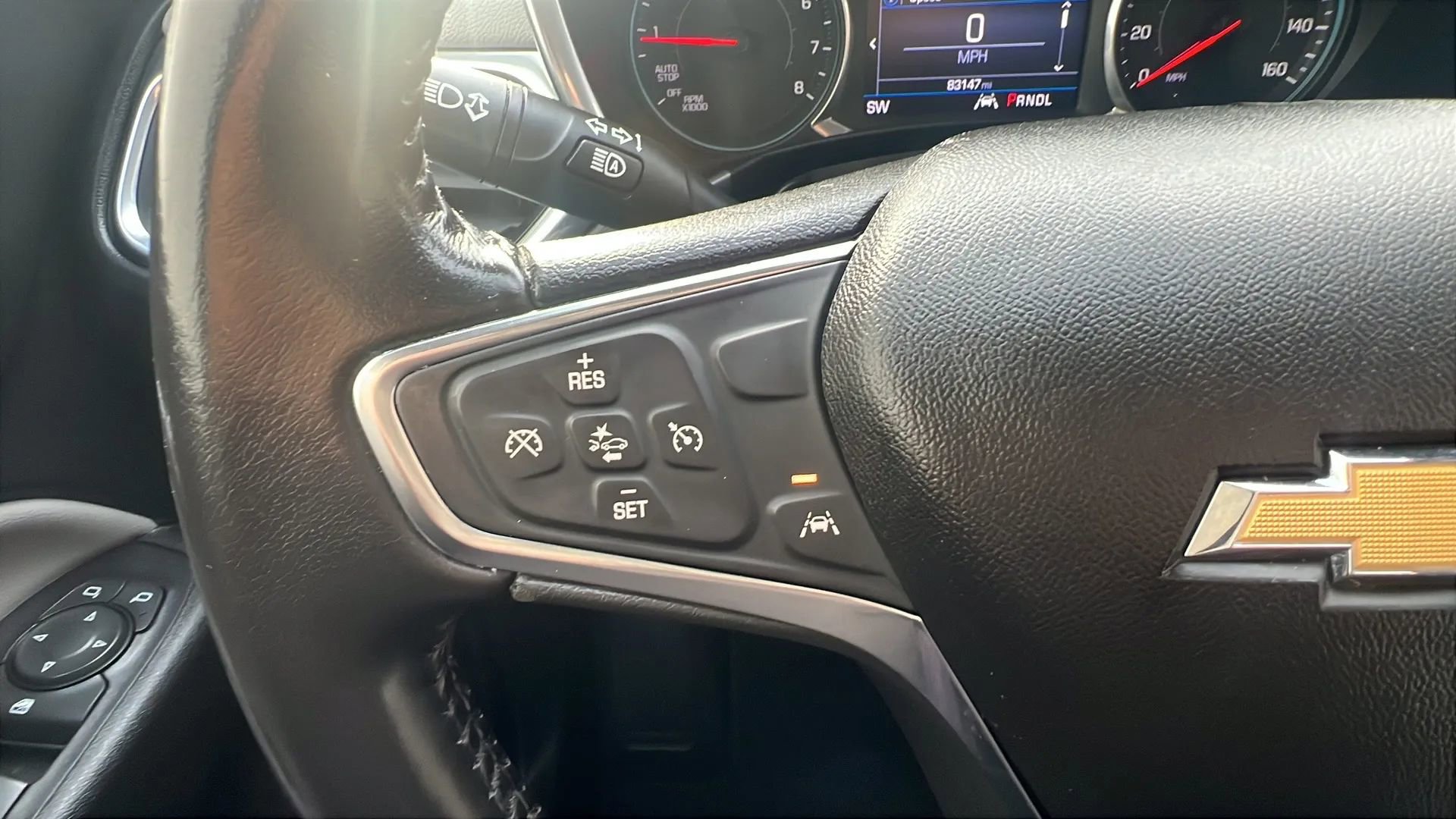 Used 2020 Chevrolet Equinox LT w/ Driver Convenience Package image 12