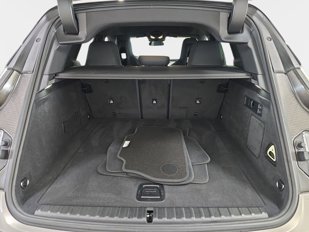 Used 2023 BMW iX xDrive50 image 28