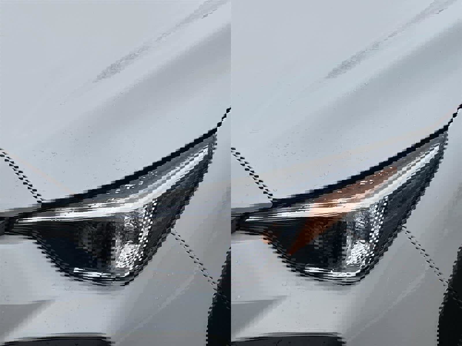 Used 2024 Subaru Crosstrek 2.0i Premium image 9