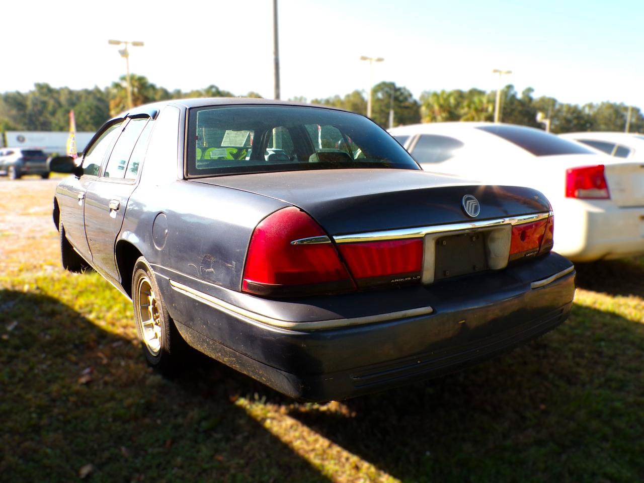Used 1998 Mercury Grand Marquis LS RWD image 3