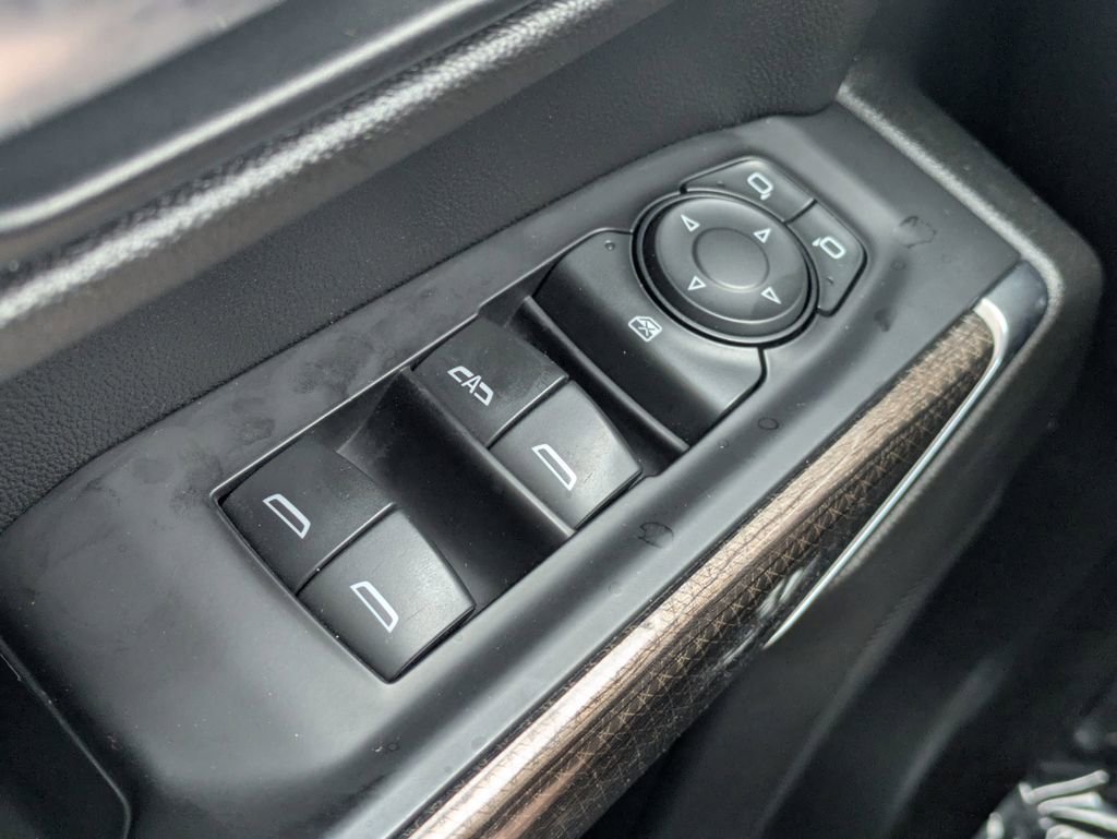 Used 2019 Chevrolet Silverado 1500 LT w/ Texas Edition image 24