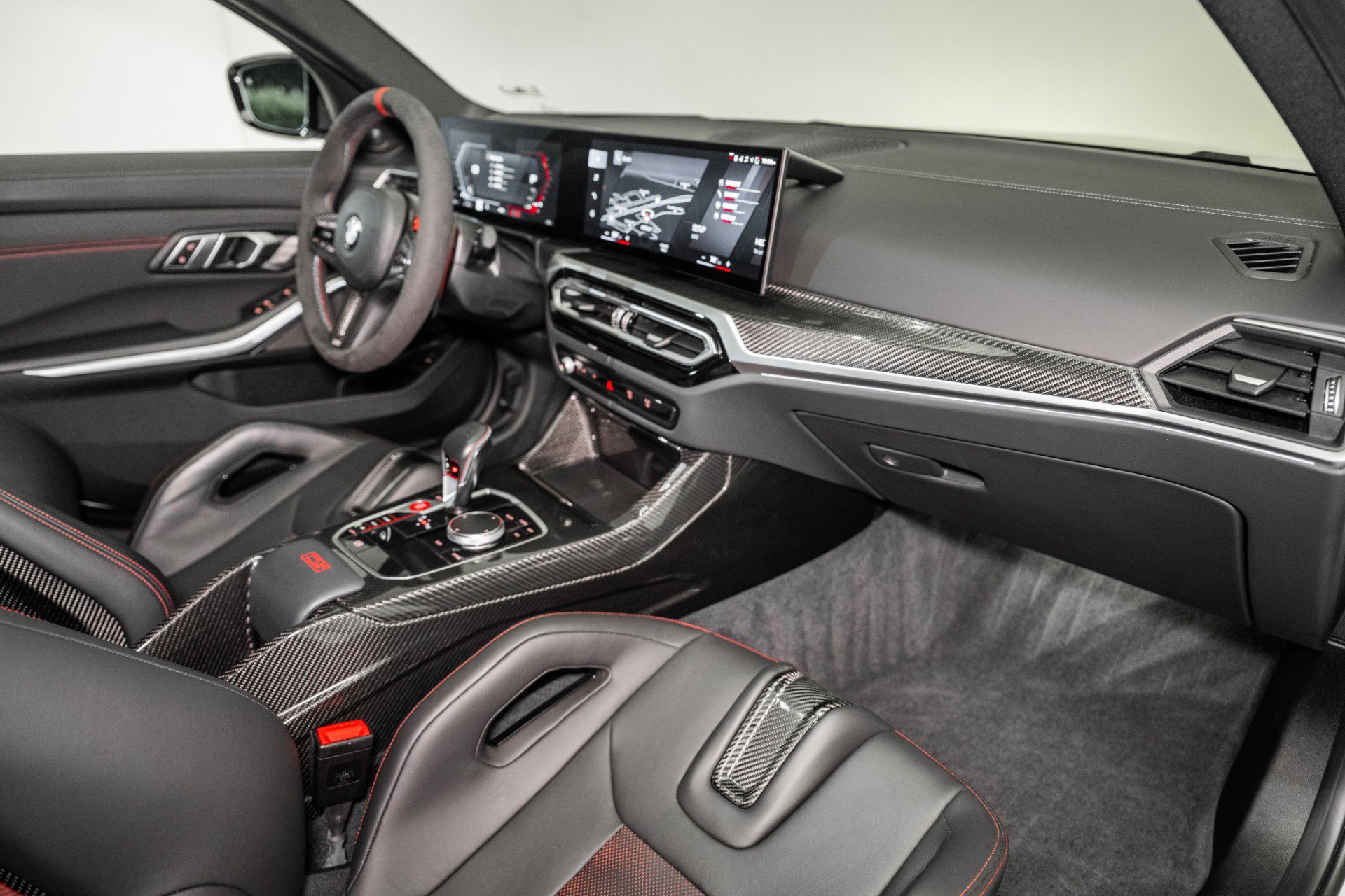 Used 2024 BMW M3 CS image 28