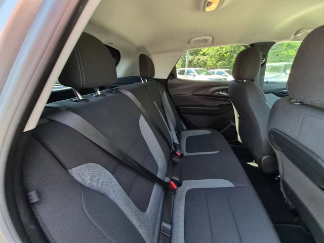 Used 2025 Chevrolet TrailBlazer LT AWD/4WD image 23