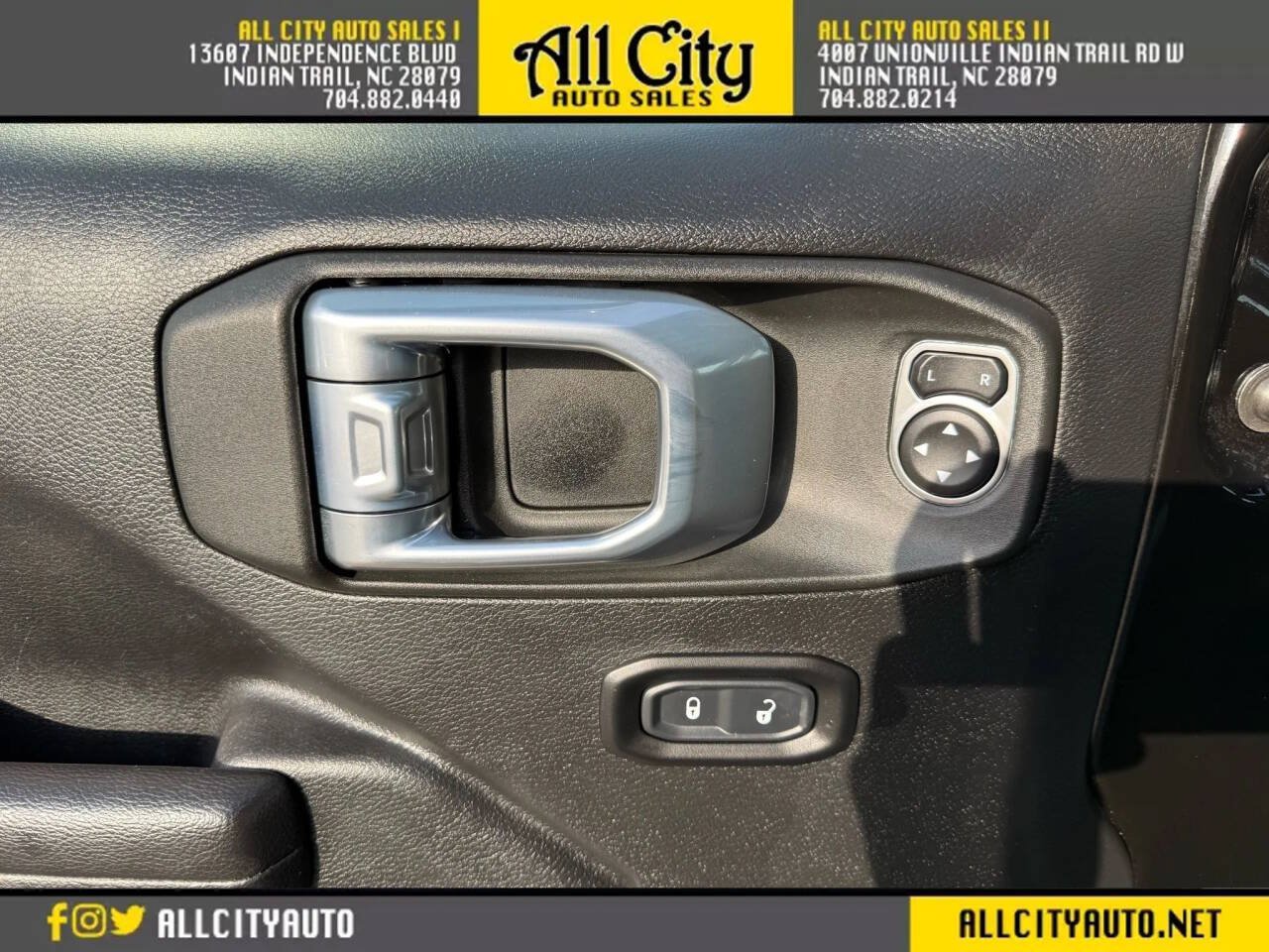 Used 2021 Jeep Wrangler Unlimited Sport AWD/4WD image 24