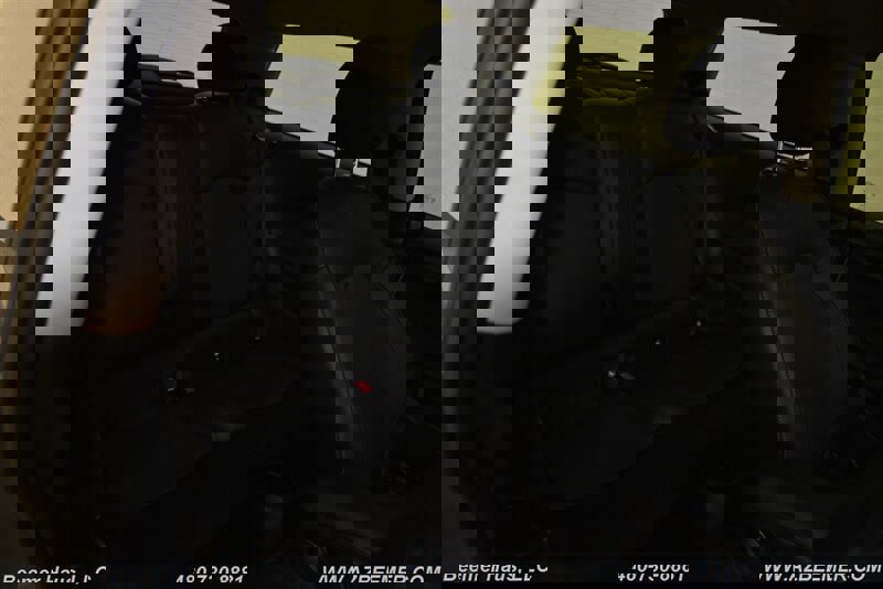 Used 2021 MINI Cooper 2-Door Hardtop image 17