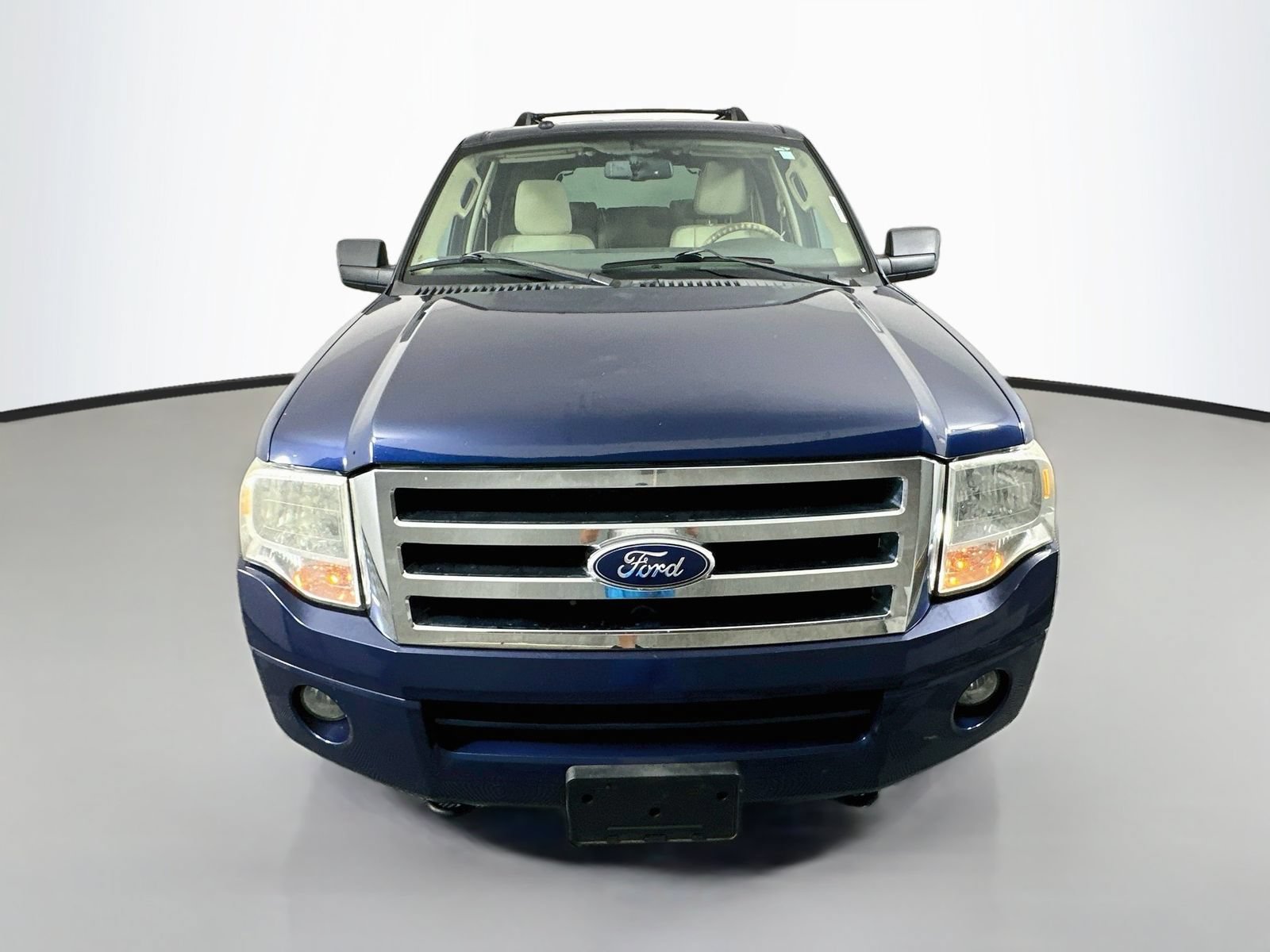 Used 2011 Ford Expedition XLT w/ HD Trailer Tow Pkg AWD/4WD image 2