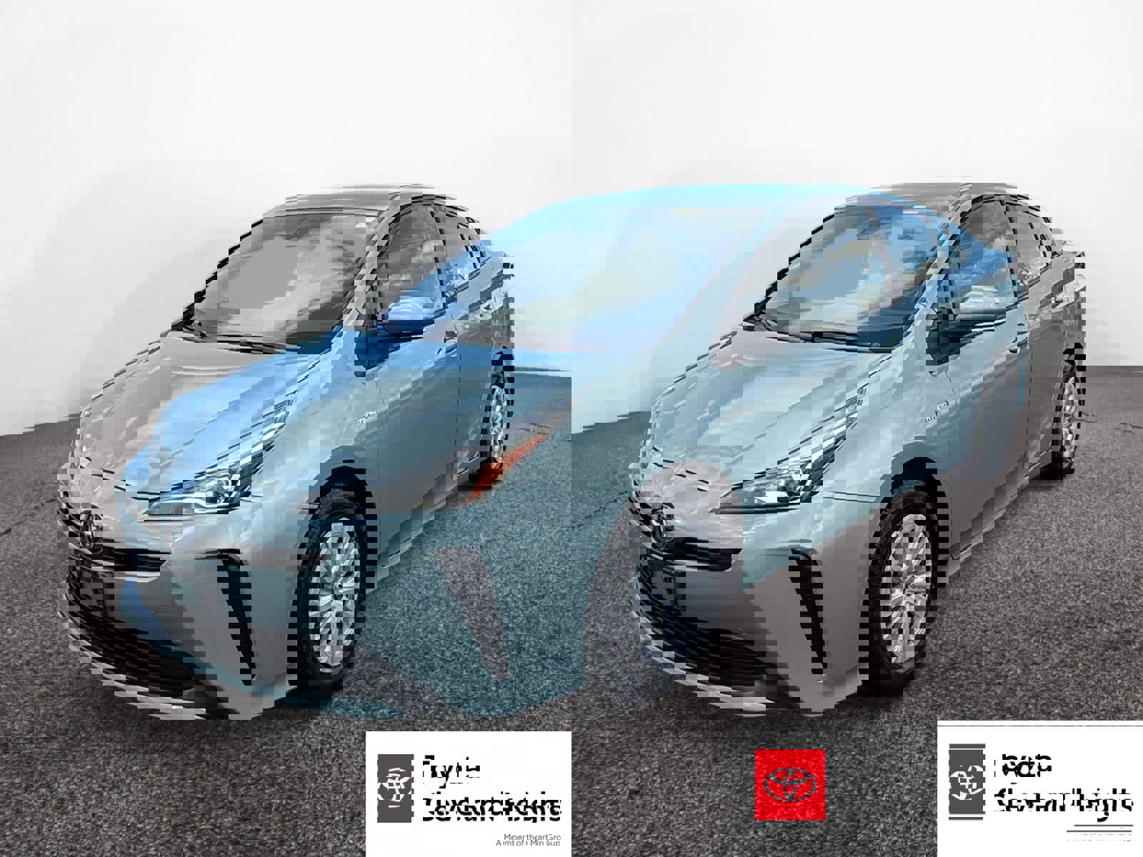 Used 2022 Toyota Prius L Eco