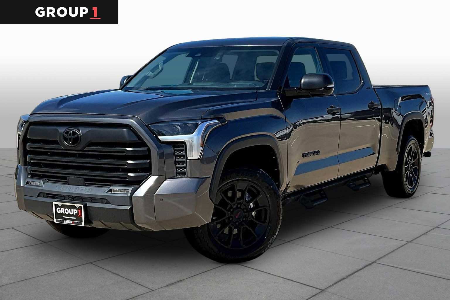 Used 2023 Toyota Tundra SR5 w/ SR5 Convenience Package AWD/4WD image 1