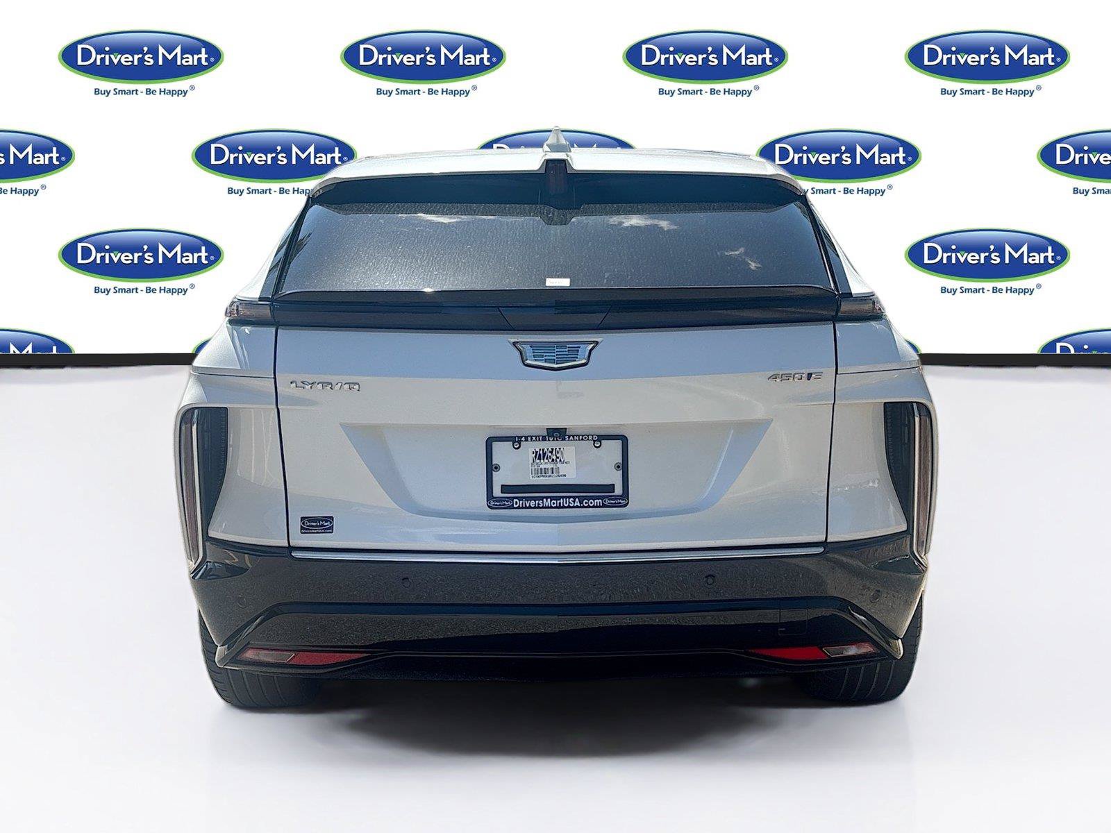 Used 2024 Cadillac Lyriq Tech RWD image 6