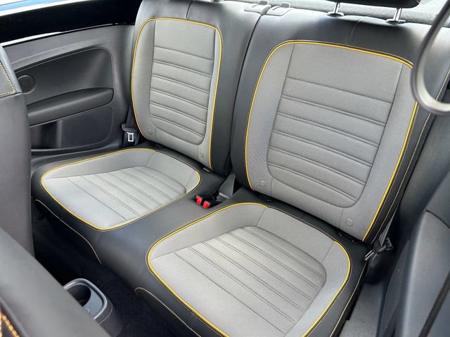 Used 2016 Volkswagen Beetle 1.8T Dune FWD image 21