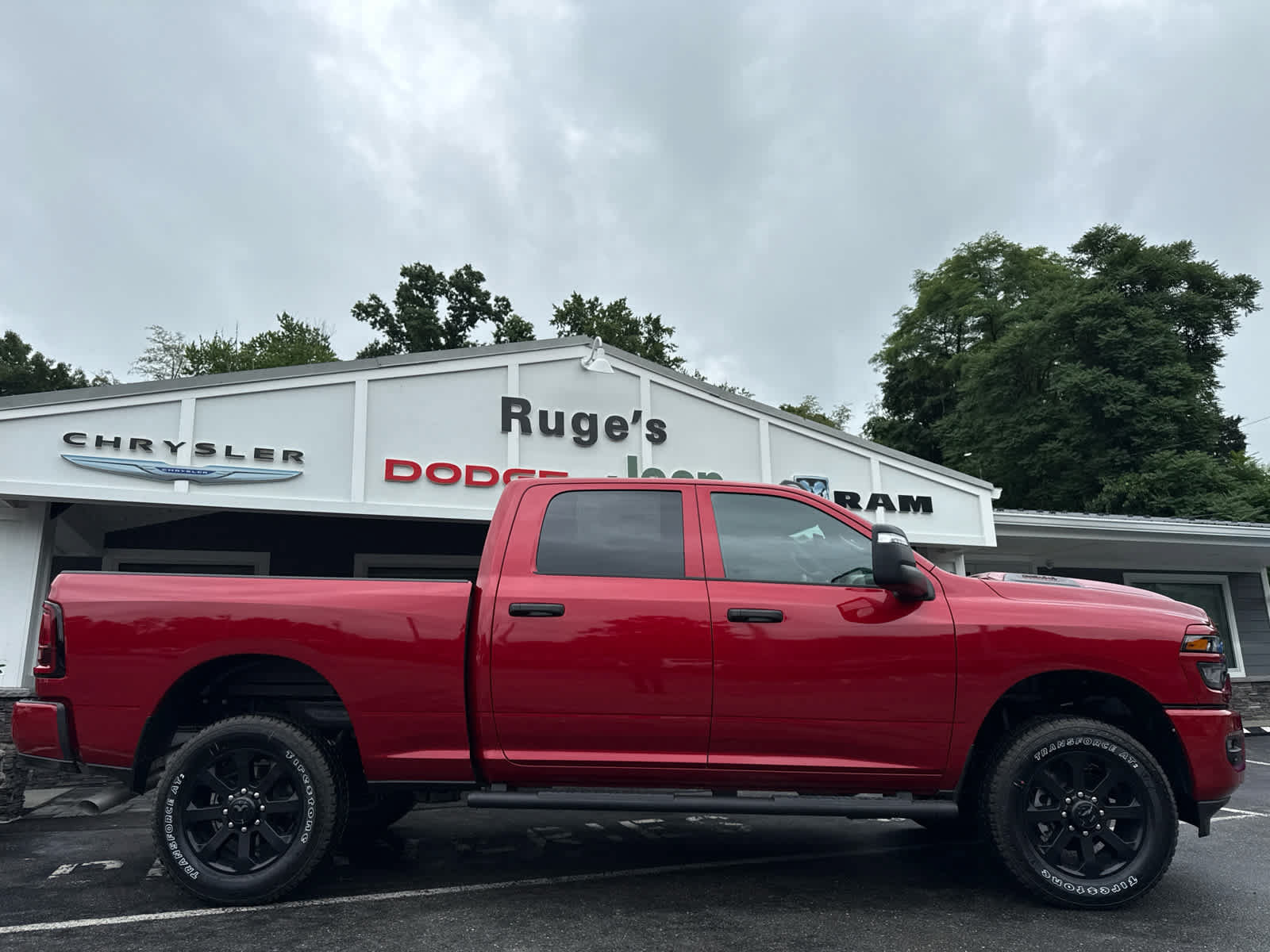 New 2026 RAM 2500 Tradesman AWD/4WD image 2