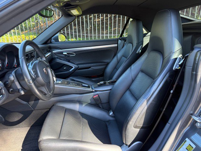 Used 2012 Porsche 911 Carrera RWD image 8