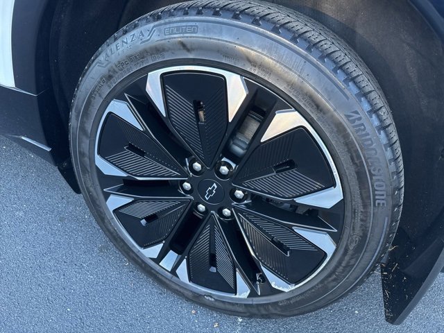 Used 2024 Chevrolet Blazer EV RS image 32