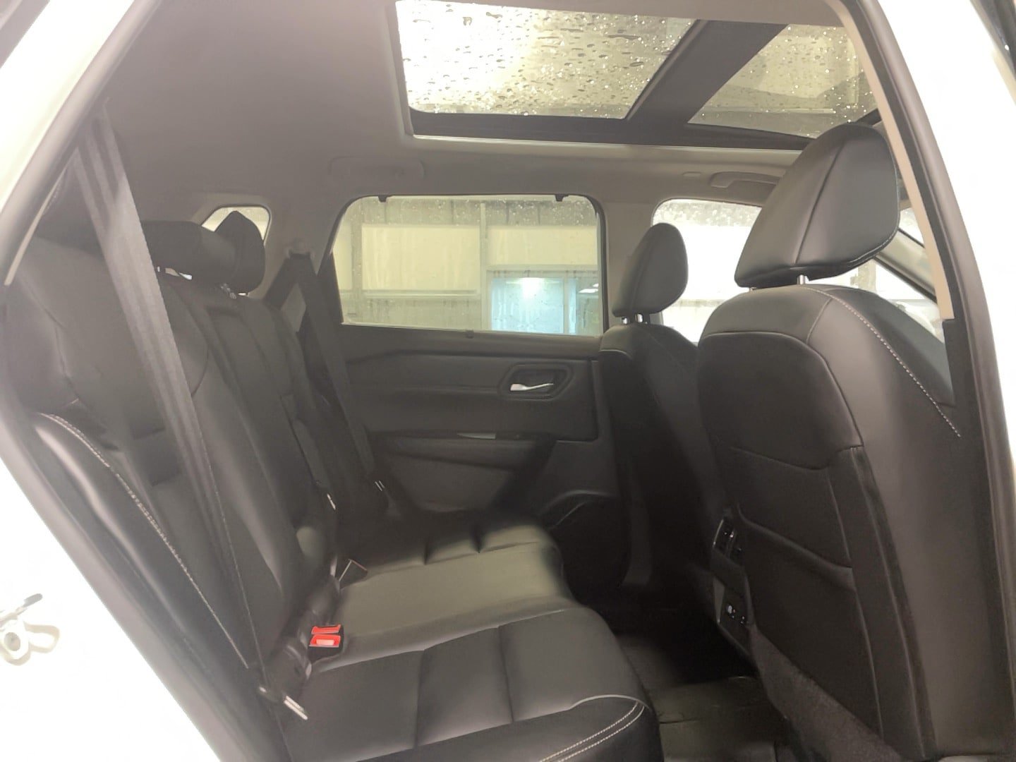 Used 2023 Nissan Rogue SL w/ SL Premium Package AWD/4WD image 22