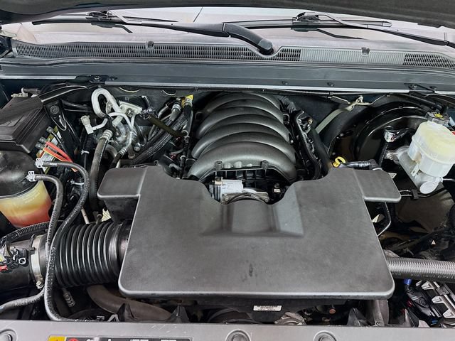 Used 2019 Chevrolet Suburban LT AWD/4WD image 34