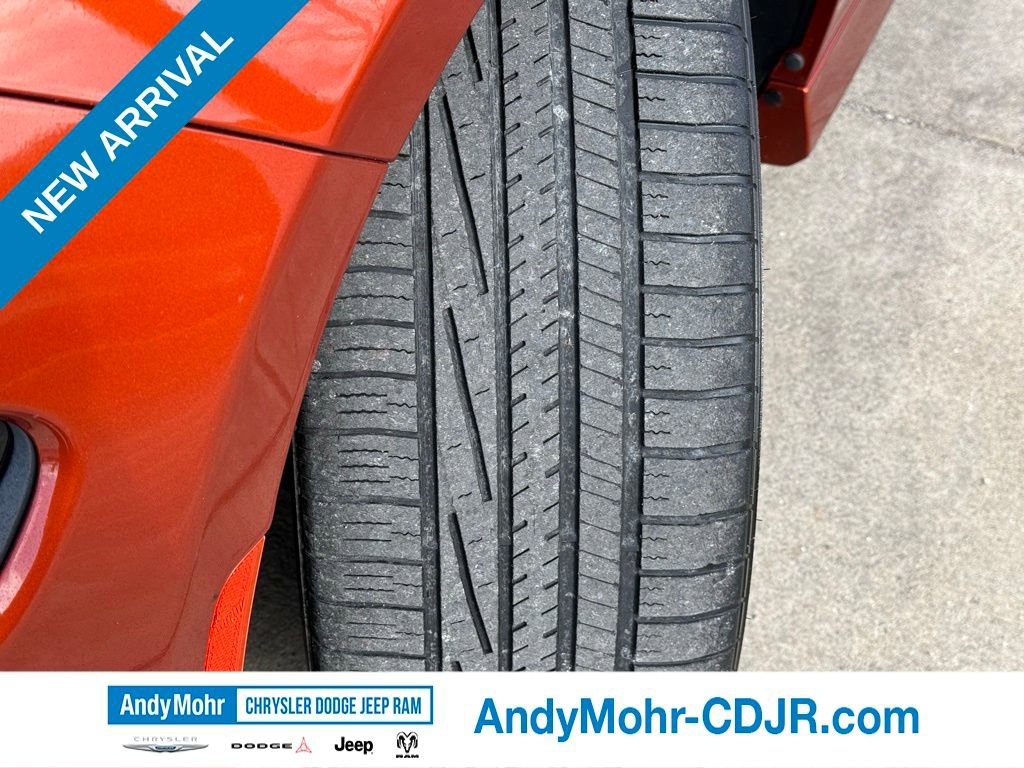 Used 2023 Dodge Charger R/T w/ Blacktop Package image 12