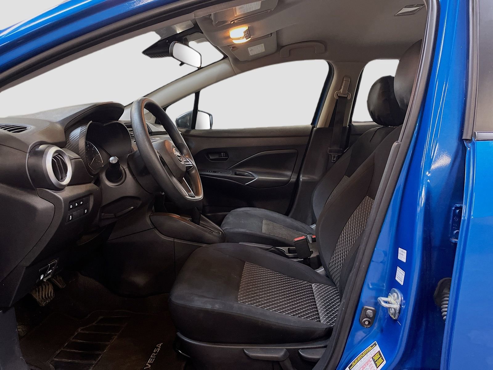 Used 2024 Nissan Versa S w/ S Plus Package image 19