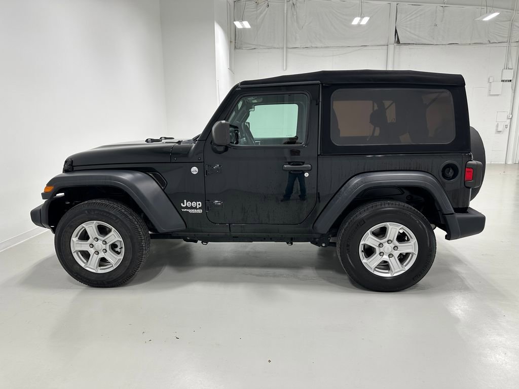Used 2021 Jeep Wrangler Sport S image 2