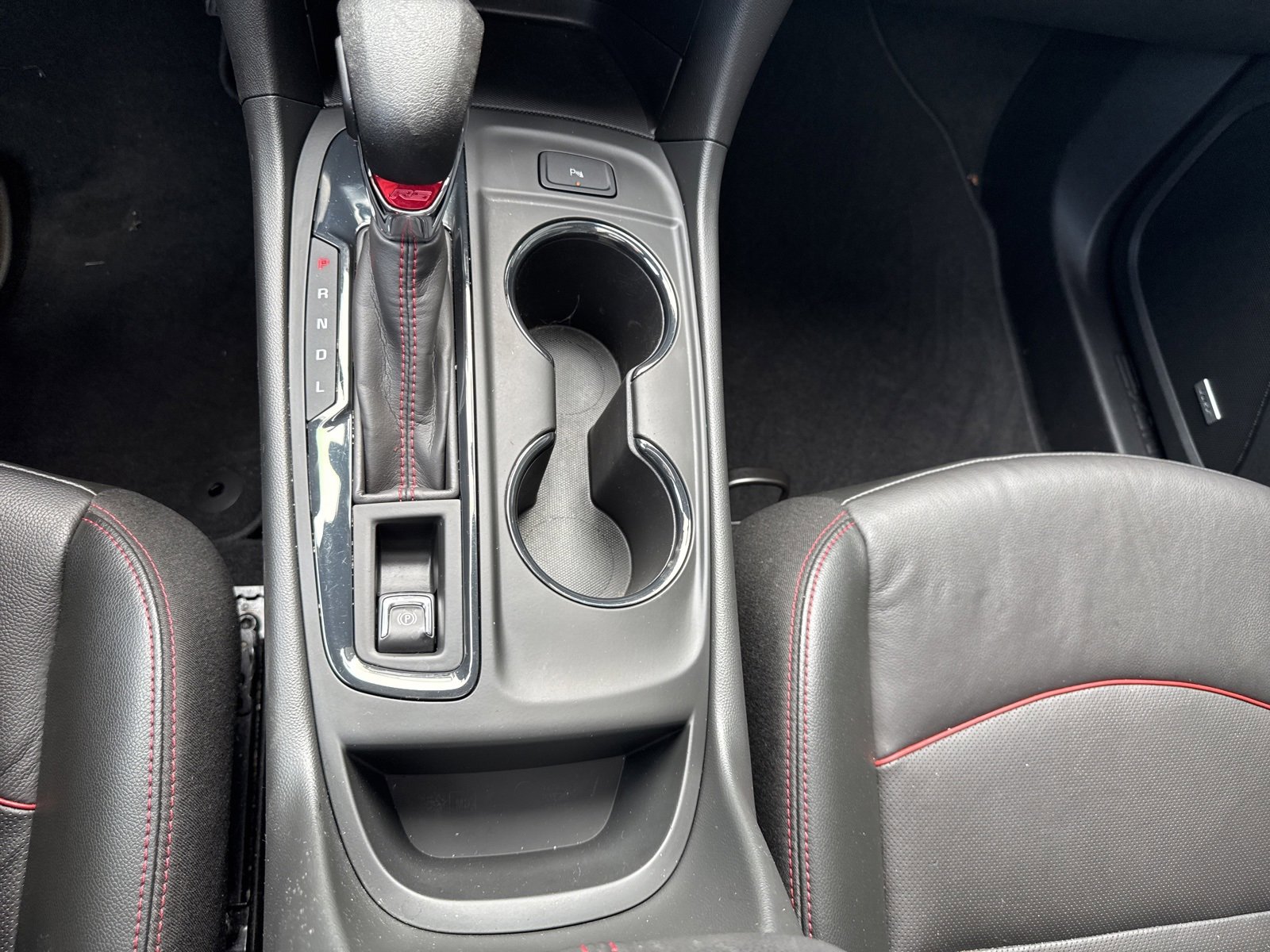 Used 2023 Chevrolet Equinox RS w/ RS Leather Package image 29