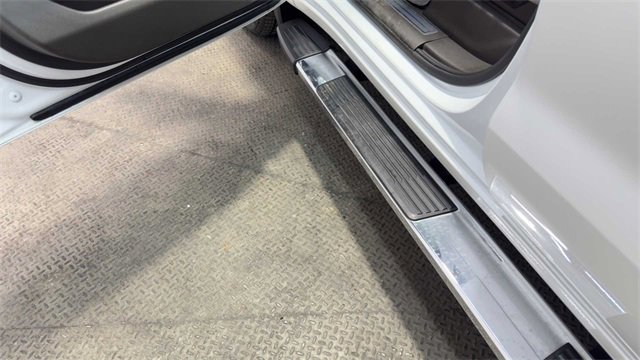 Used 2019 GMC Sierra 1500 SLT w/ SLT Premium Plus Package image 20