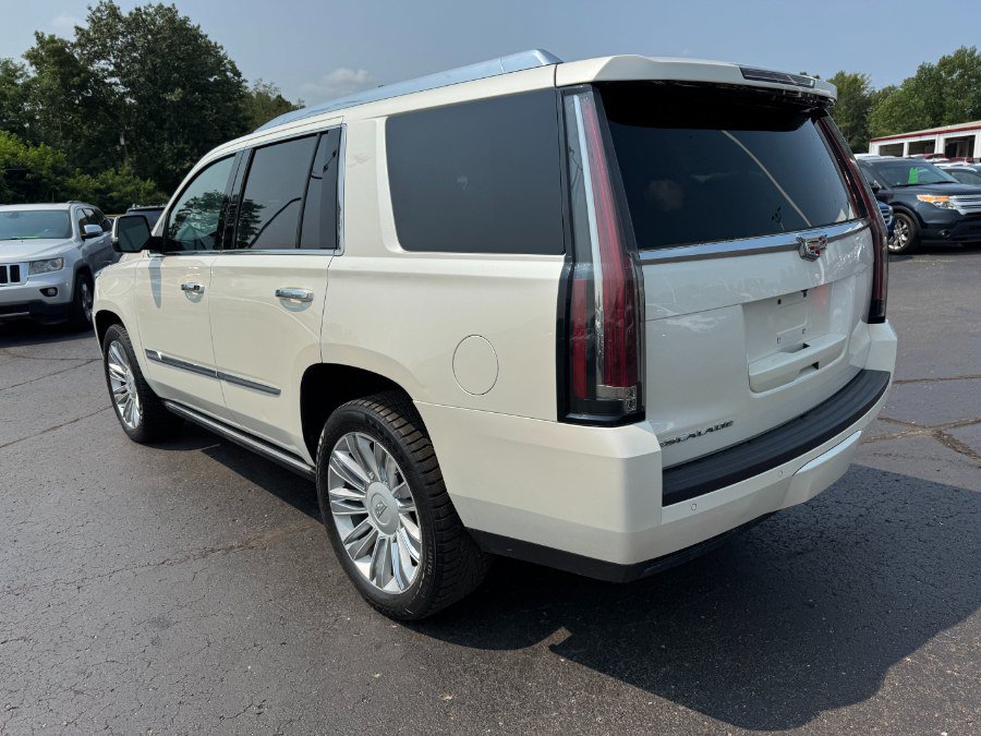 Used 2015 Cadillac Escalade Premium AWD/4WD image 3
