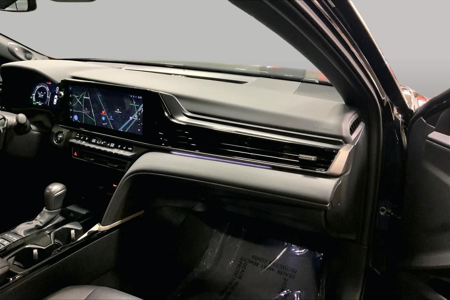 Certified 2025 Toyota Camry XSE w/ Premium Package AWD/4WD image 19