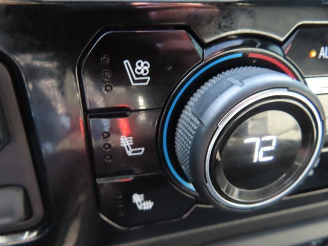 Used 2024 Chevrolet Silverado 2500 ZR2 w/ Technology Package image 37