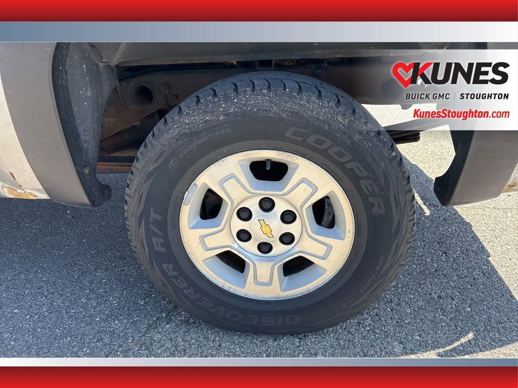 Used 2007 Chevrolet Silverado 1500 LTZ w/ Max Trailering Pack AWD/4WD image 16