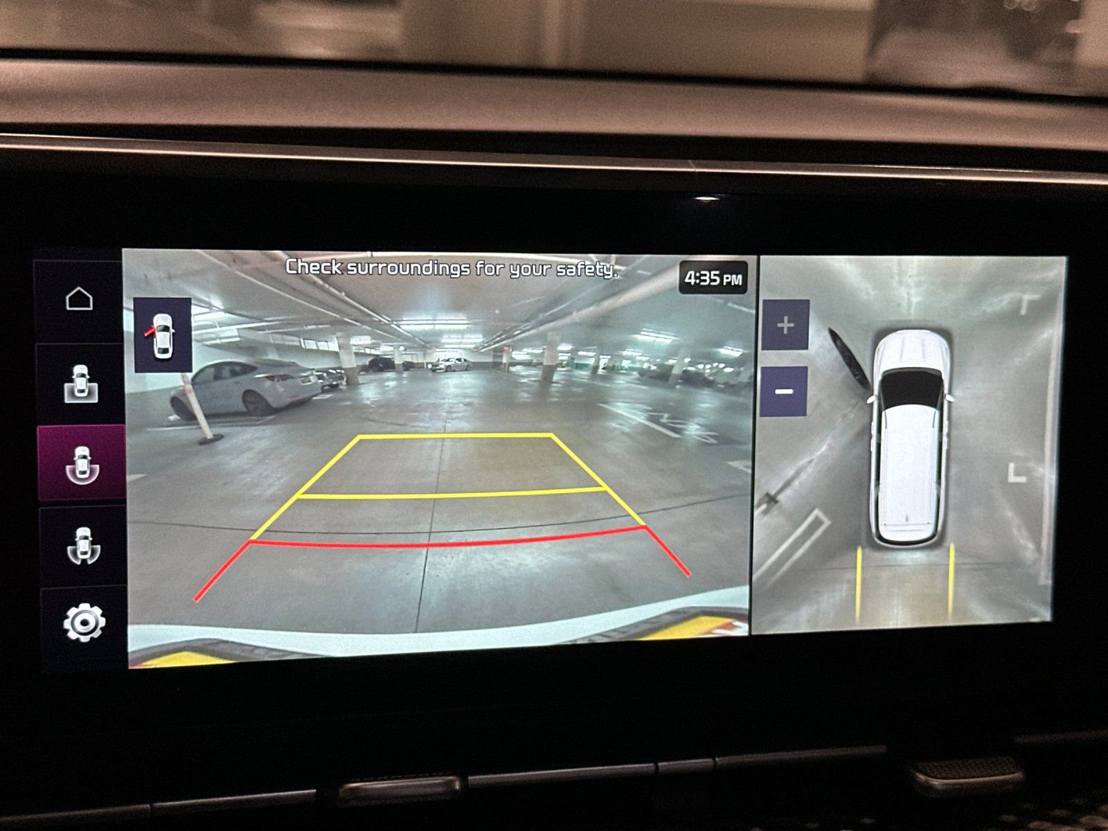 Certified 2022 Kia Carnival SX Prestige image 28