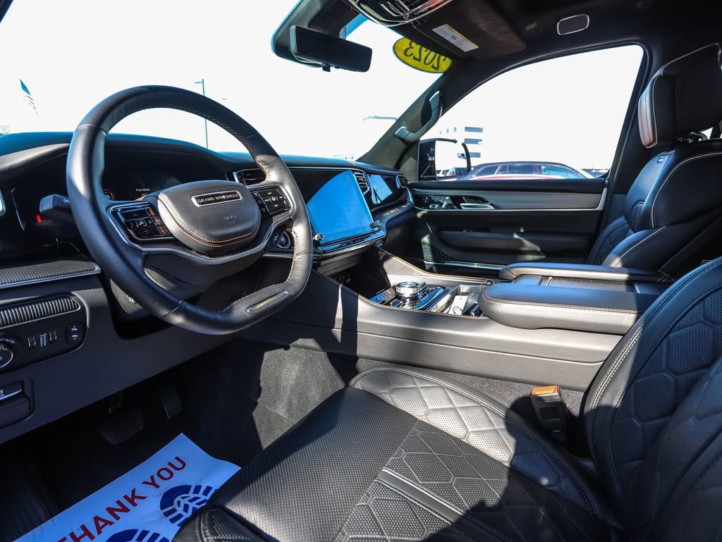 Used 2023 Jeep Grand Wagoneer L Series III w/ Rear Seat Video Group 1 image 10