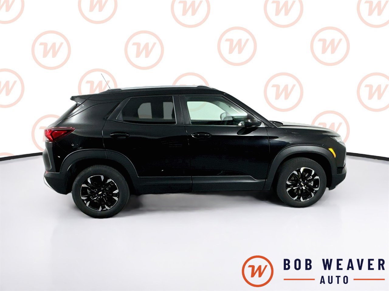 Used 2023 Chevrolet TrailBlazer LT w/ Convenience Package AWD/4WD image 9