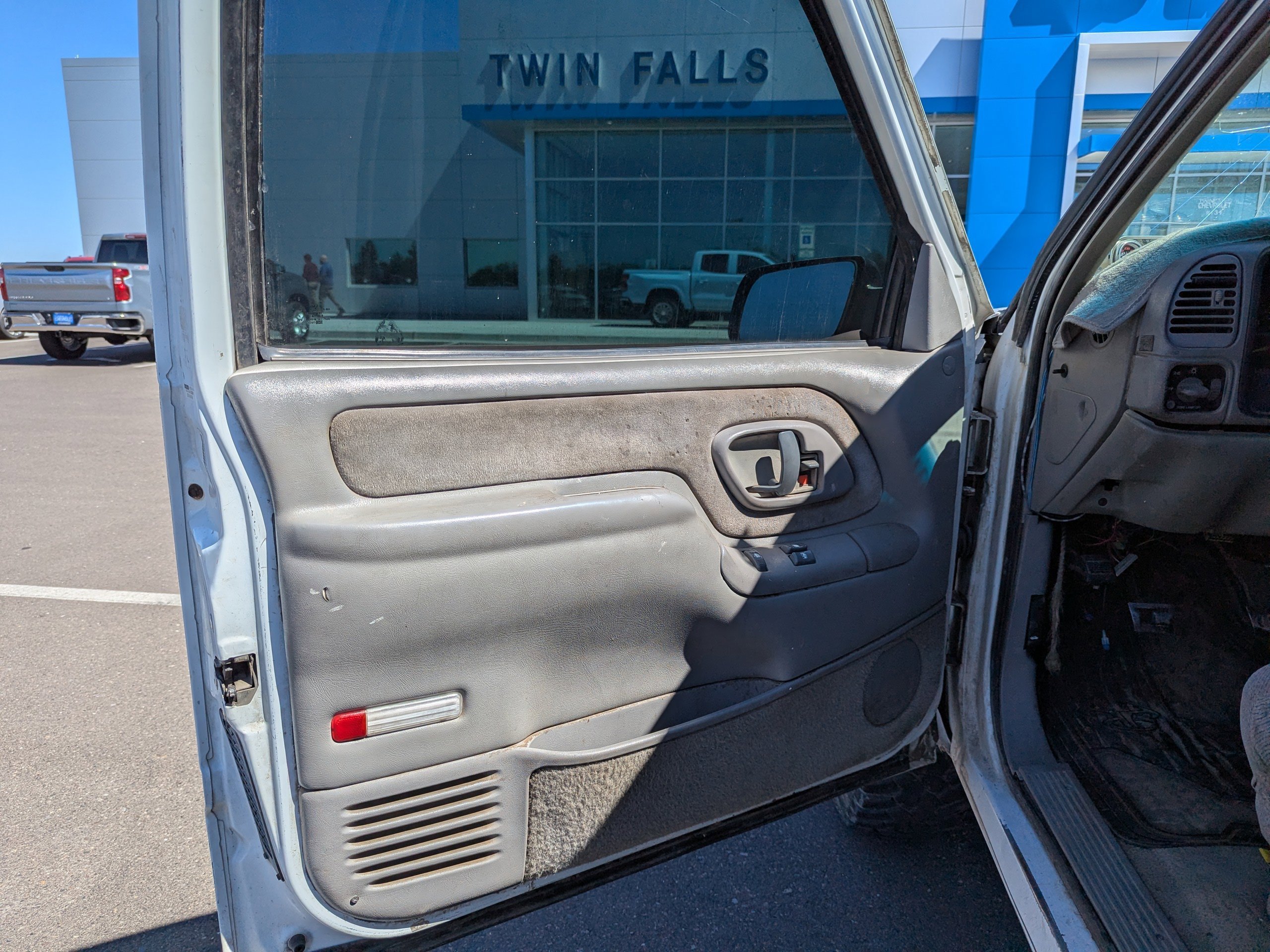 Used 1995 GMC Sierra 1500 2WD Extended Cab image 6