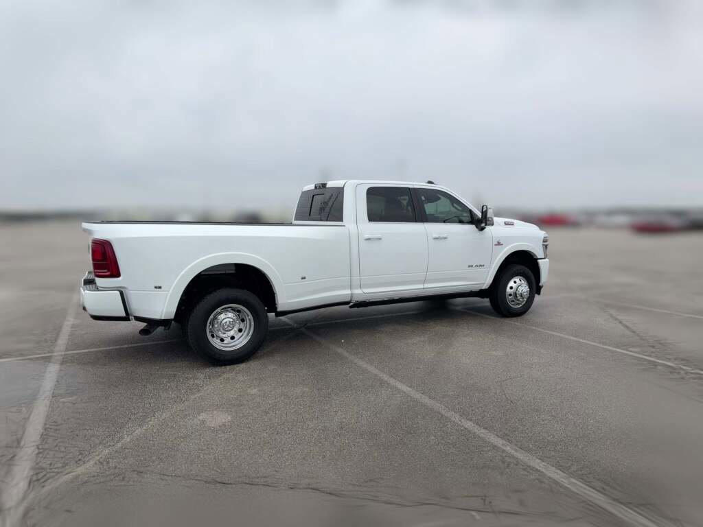 New 2025 RAM 3500 Longhorn image 13