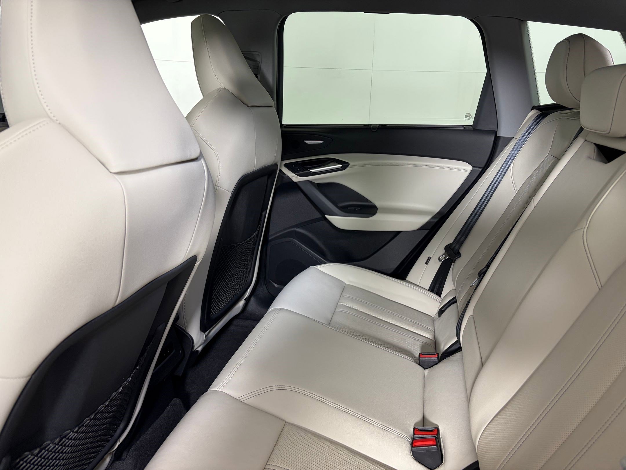 Certified 2025 Audi Q6 e-tron Premium Plus w/ Premium Plus image 23