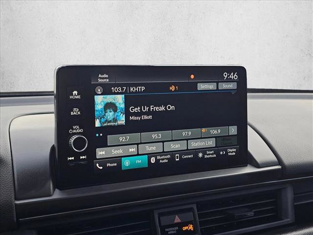 Used 2023 Honda Pilot TrailSport image 24