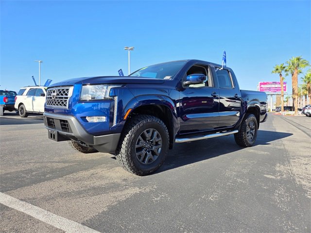 Used 2022 Nissan Frontier SV image 3
