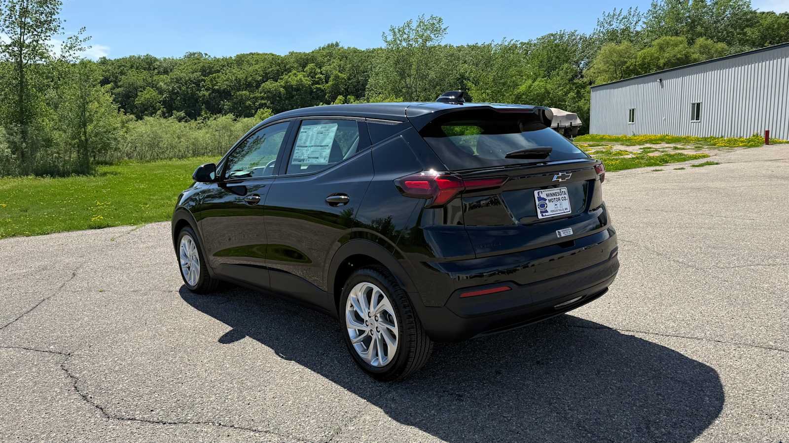 New 2027 Chevrolet Bolt LT w/ Comfort Package FWD image 5