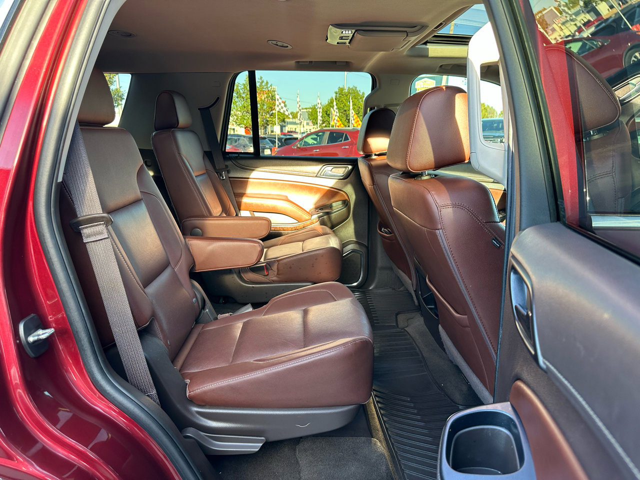 Used 2018 Chevrolet Tahoe Premier image 16