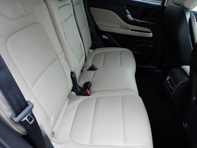 New 2026 Lincoln Corsair Premiere AWD/4WD image 14