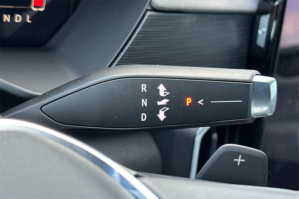 New 2025 GMC Acadia Elevation image 21