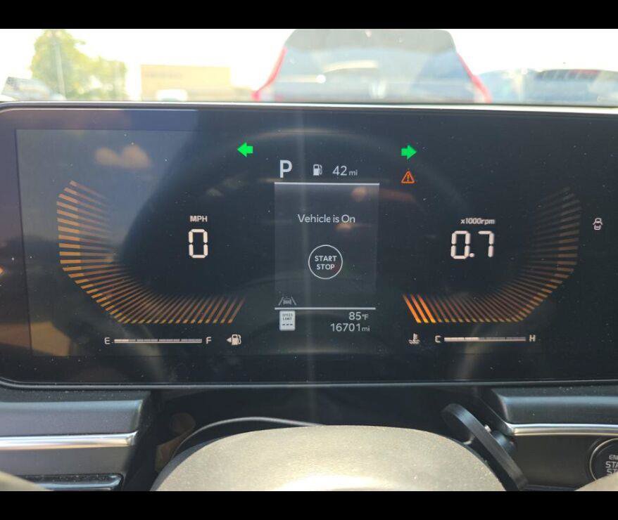 Used 2026 Kia K5 GT-Line w/ GT-Line Premium Package FWD image 6