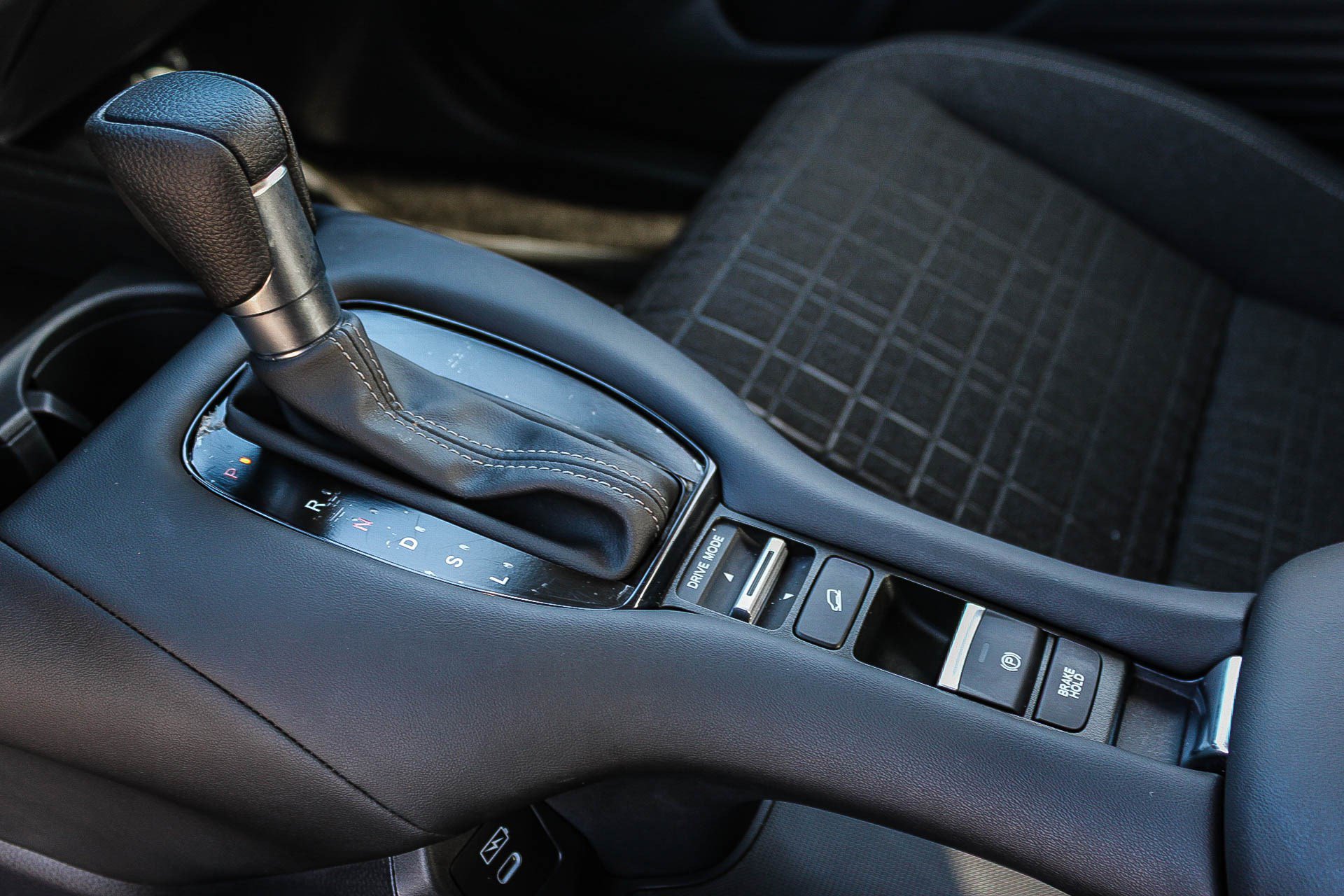 Certified 2024 Honda HR-V LX image 20